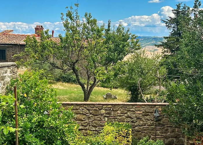 בית נופש La Casa Di Orazio מונטה קטיני ואל די צ'צ'ינה